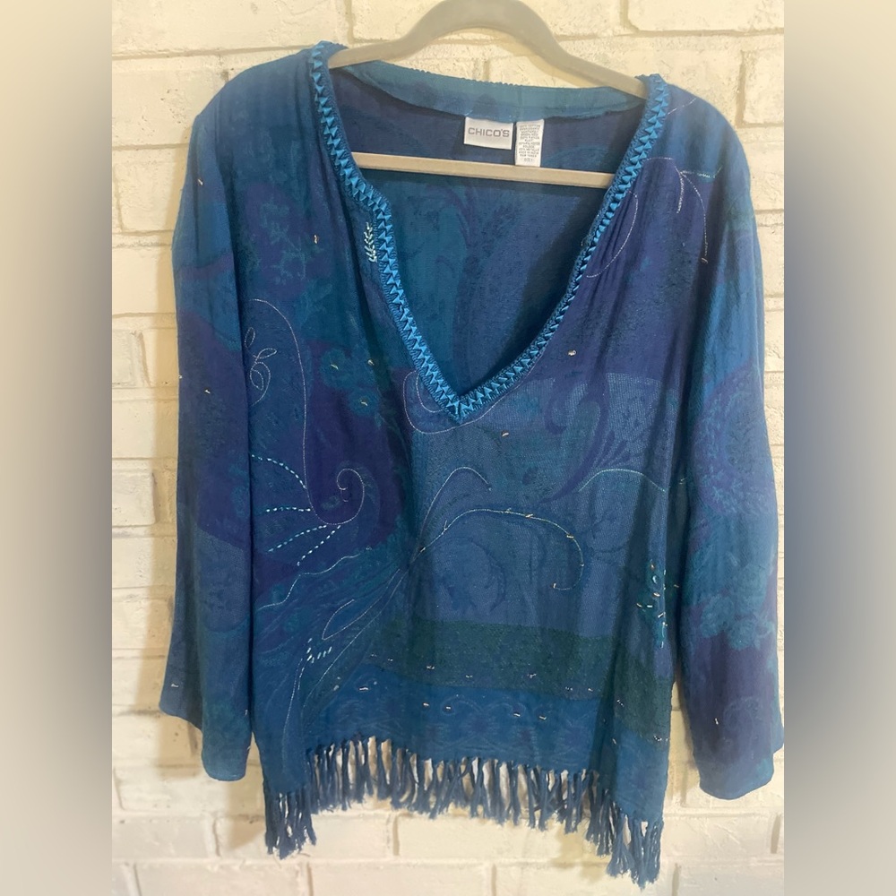 CHICO’S woven tunic in sapphire and purple! Embroidered Vee neckline. Si…